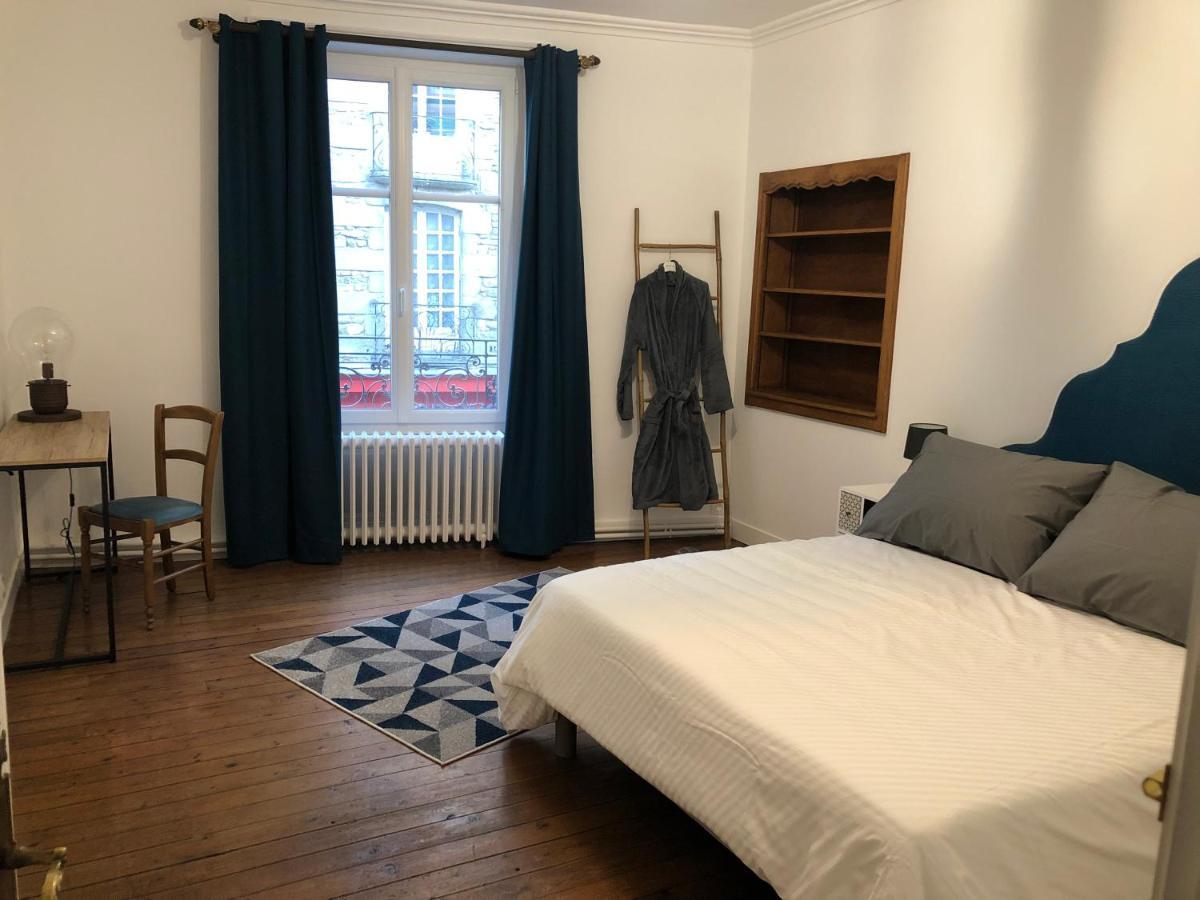 Les 3 P'Tites Pom'S Hotell Alençon Eksteriør bilde