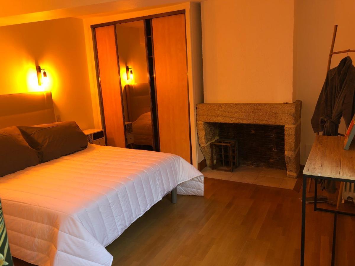 Les 3 P'Tites Pom'S Hotell Alençon Eksteriør bilde